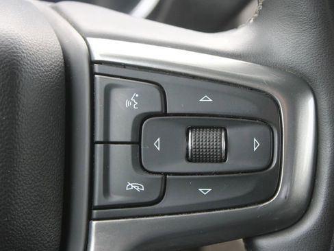 Used 2023 Chevrolet Silverado 2500 LT AWD/4WD image 34