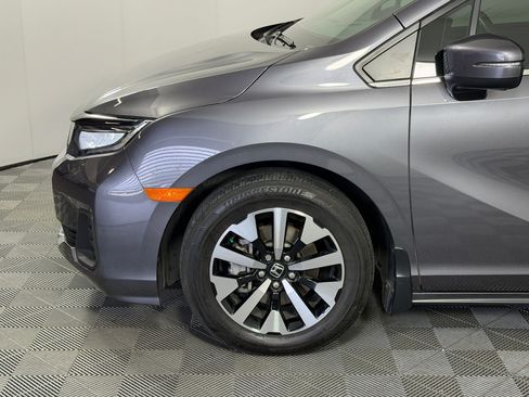 Certified 2025 Honda Odyssey EX-L image 11