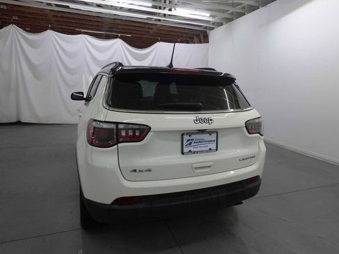 Used 2019 Jeep Compass Limited AWD/4WD image 7