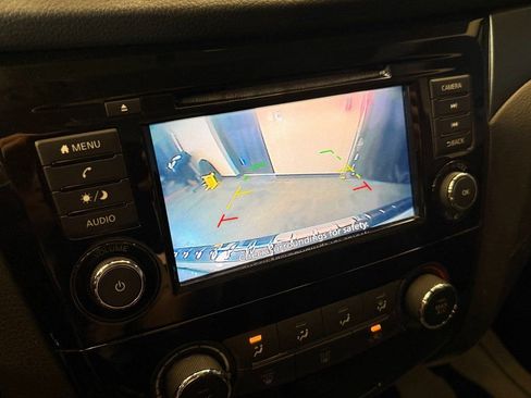 Used 2019 Nissan Rogue Sport S w/ Appearance Package image 13