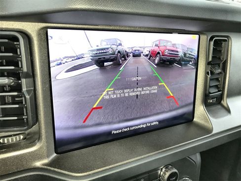 New 2025 Ford Bronco 4-Door image 17