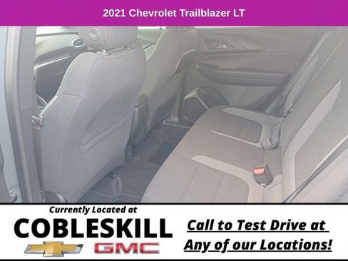 Used 2021 Chevrolet TrailBlazer LT w/ Convenience Package AWD/4WD image 15