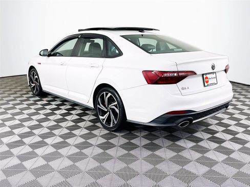 Used 2022 Volkswagen Jetta GLI Autobahn image 4