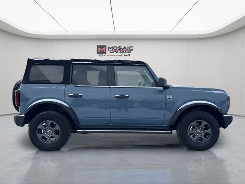Used 2023 Ford Bronco Big Bend image 2