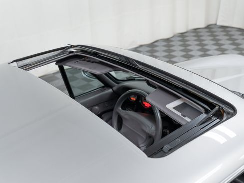 Used 1997 Porsche 911 Turbo S AWD/4WD image 63
