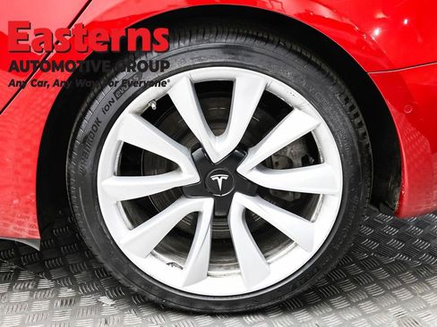 Used 2018 Tesla Model 3 Long Range image 8