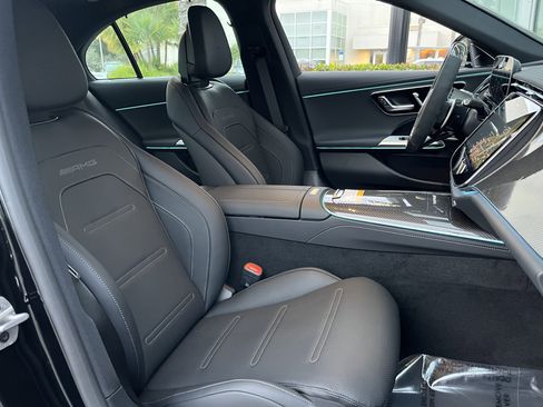 New 2026 Mercedes-Benz E 53 AMG e 4MATIC Sedan image 22