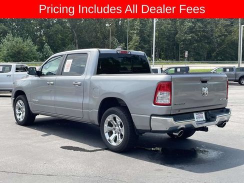 Used 2022 RAM 1500 Big Horn AWD/4WD image 3