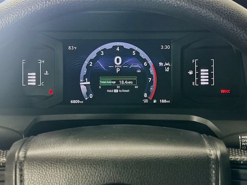 Certified 2026 Toyota Tacoma SR5 AWD/4WD image 12