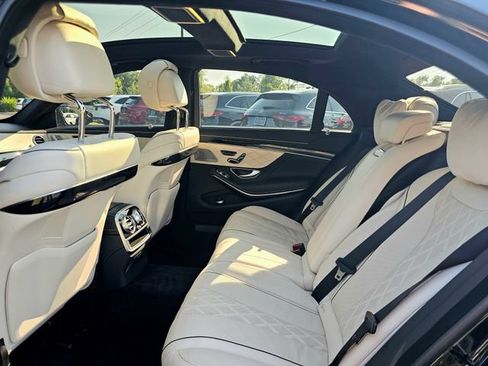 Certified 2020 Mercedes-Benz S 560 4MATIC Sedan image 23
