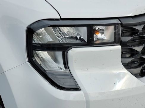 New 2026 Ford Maverick XLT image 10