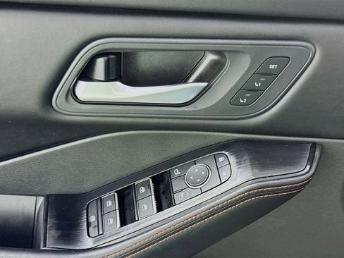 Used 2025 Nissan Rogue SV w/ Rock Creek Premium Package image 20