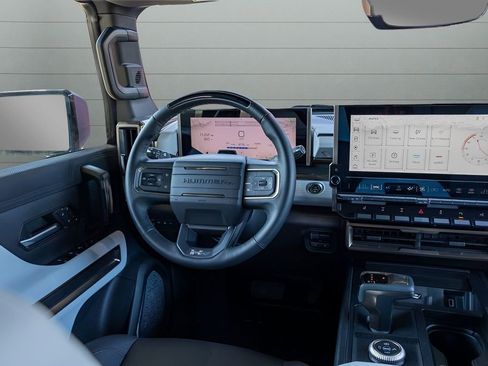 Used 2024 GMC Hummer EV 3X w/ Omega Edition AWD/4WD image 32