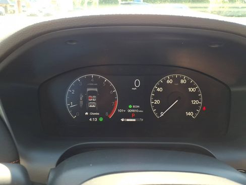 Certified 2025 Honda HR-V Sport image 16