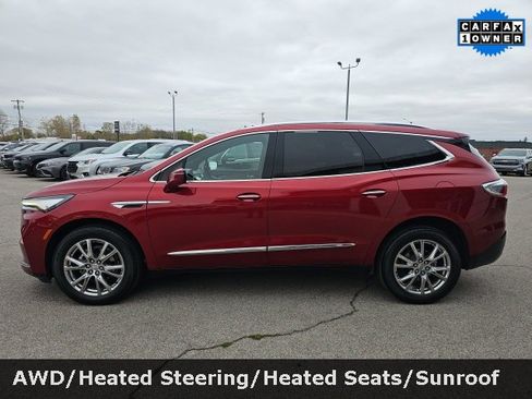 Used 2023 Buick Enclave Essence w/ Experience Buick Package image 4