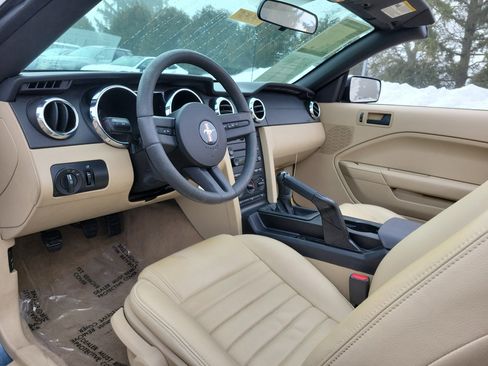 Used 2006 Ford Mustang Premium image 14