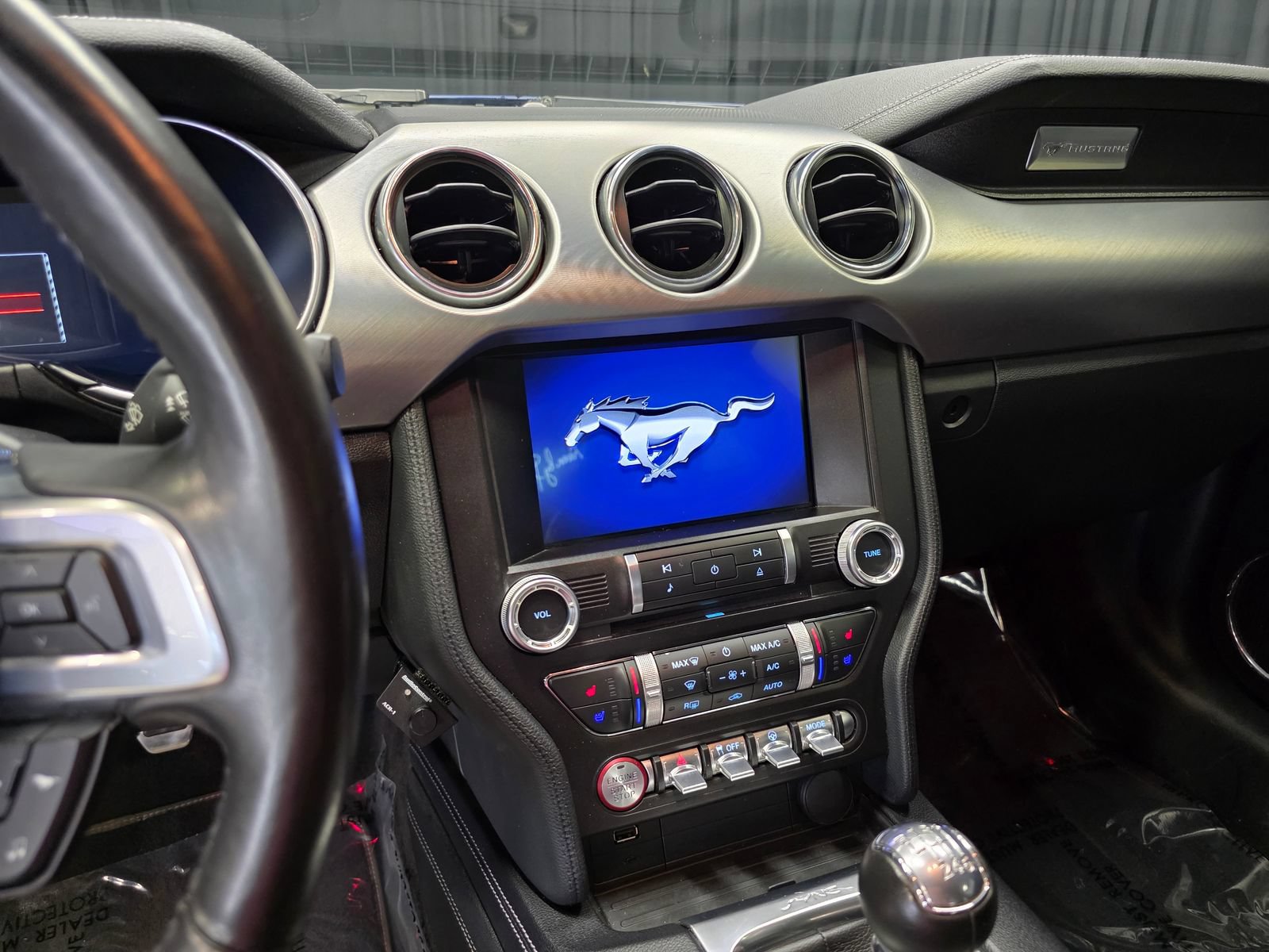 Used 2022 Ford Mustang GT Premium w/ Equipment Group 401A RWD image 26