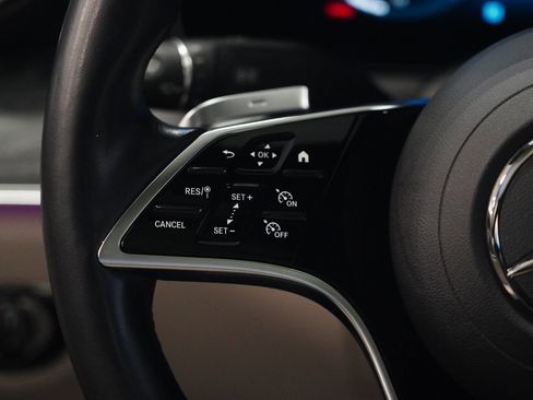 Used 2022 Mercedes-Benz E 350 4MATIC Sedan image 17