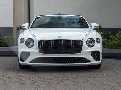 Used 2024 Bentley Continental GT Azure AWD/4WD image 11