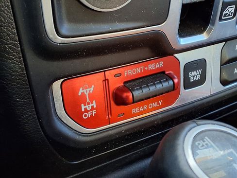 Used 2018 Jeep Wrangler Unlimited Rubicon image 20