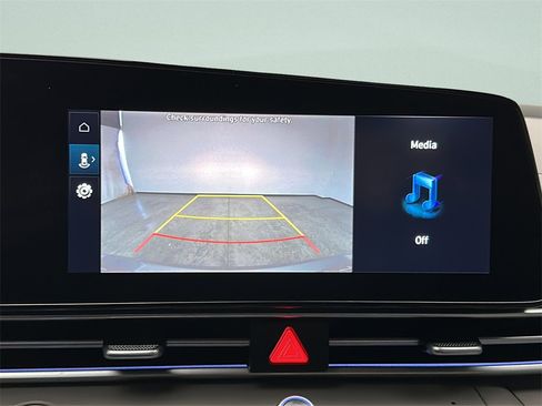 Certified 2024 Hyundai Elantra Blue image 20