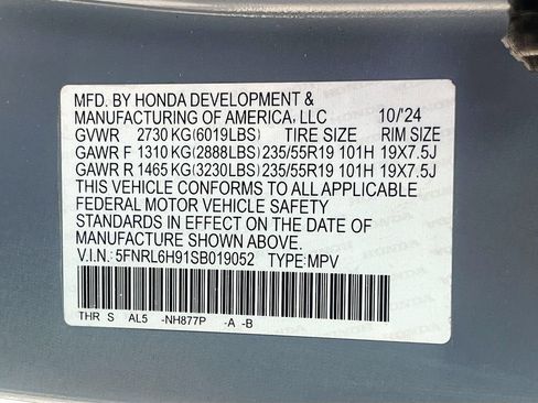 Used 2025 Honda Odyssey Elite image 36