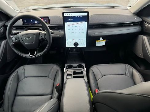 New 2026 Ford Mustang Mach-E Premium image 7