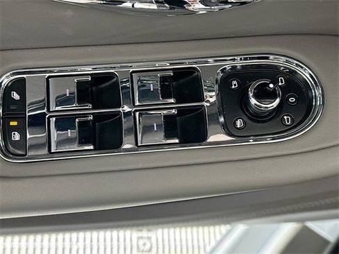 Used 2023 Bentley Continental GT S image 18