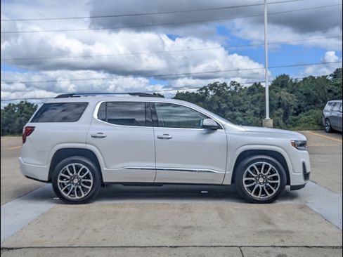 Used 2020 GMC Acadia Denali w/ Technology Package AWD/4WD image 6