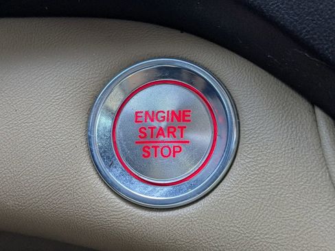 Used 2023 Acura RDX w/ Technology Package image 32