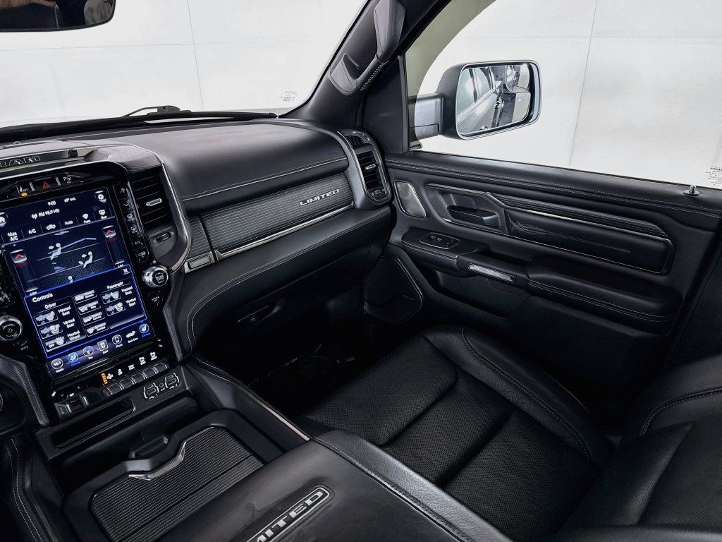 Used 2020 RAM 1500 Limited AWD/4WD image 30