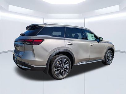 New 2026 INFINITI QX60 Luxe w/ Family Package