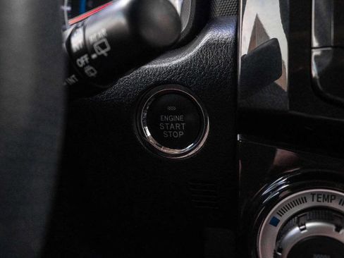 Used 2019 Toyota 4Runner Limited image 15