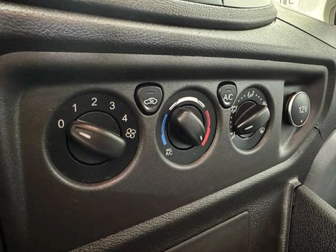 Used 2019 Ford Transit 250 148 Low Roof RWD image 19