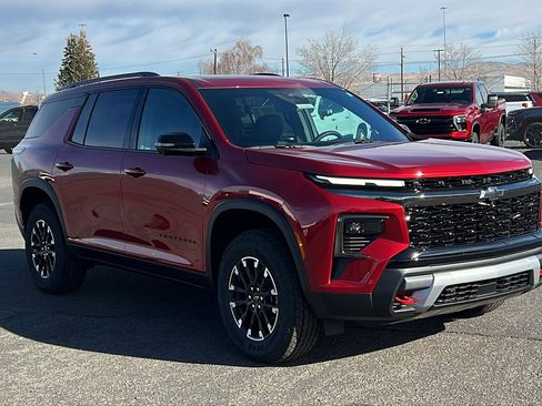 New 2026 Chevrolet Traverse Z71 image 3
