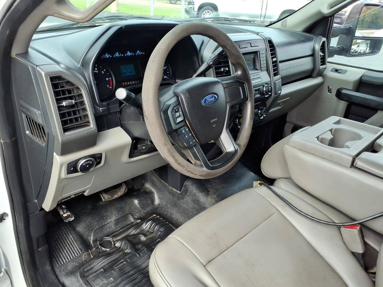 Used 2017 Ford F350 XL w/ Power Equipment Group RWD image 18