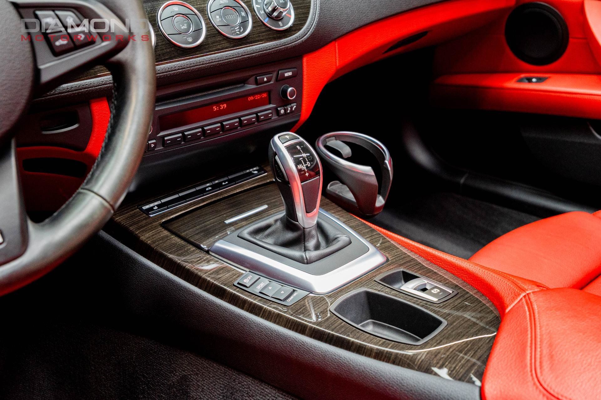 Used 2015 BMW Z4 sDrive35is RWD image 85