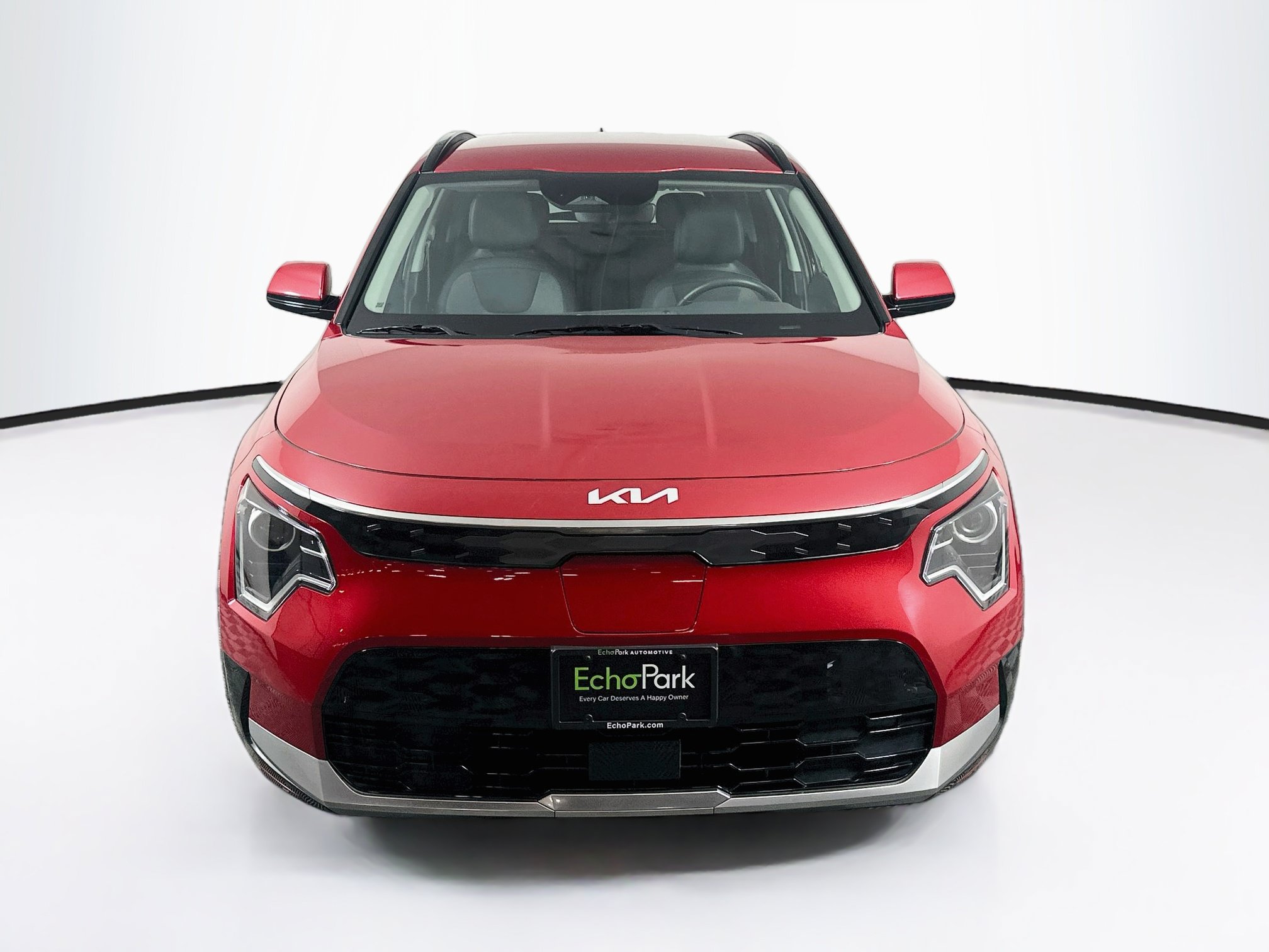 Used 2023 Kia Niro Wind w/ Wind Preserve Package FWD image 2