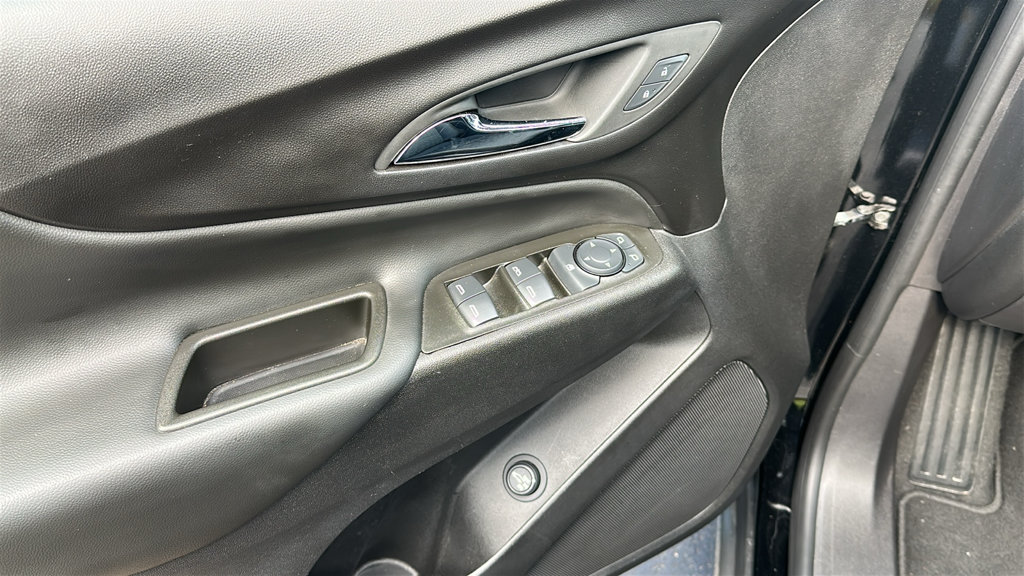 Used 2024 Chevrolet Equinox LT FWD image 6