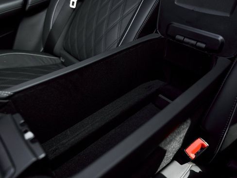 Used 2024 Mercedes-Benz Maybach GLS 600 Maybach GLS 600 image 55