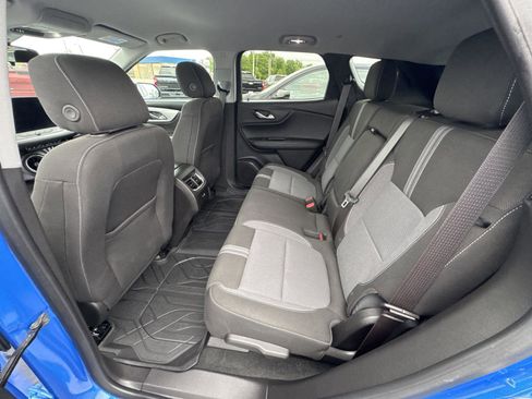 Used 2025 Chevrolet Blazer LT w/ LPO, Floor Liner Package FWD image 10