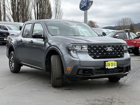 New 2026 Ford Maverick XLT w/ XLT Luxury Package image 3