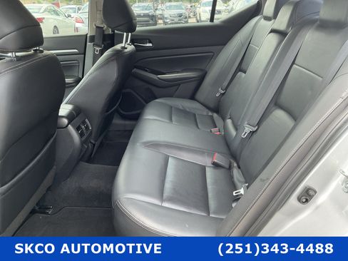 Used 2020 Nissan Altima 2.5 SL FWD image 14