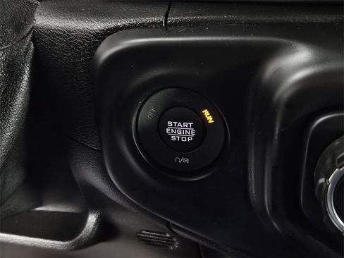 Used 2021 Jeep Wrangler Unlimited Sport image 18