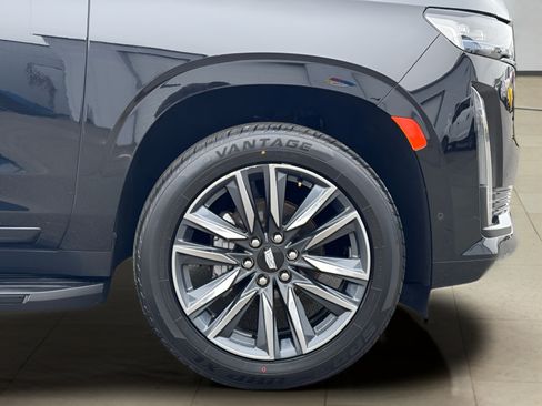 Used 2023 Cadillac Escalade Sport AWD/4WD image 50