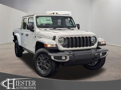 New 2025 Jeep Gladiator Sport