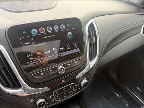 Used 2018 Chevrolet Equinox Premier AWD/4WD image 8
