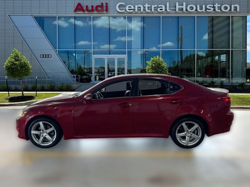 Used 2011 Lexus IS 250 4dr Sport Sdn Auto AWD image 2