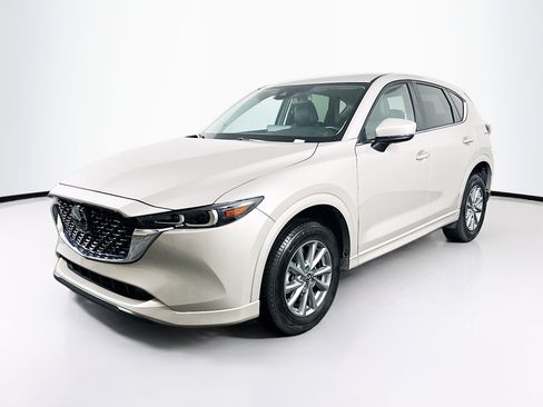 Used 2025 MAZDA CX-5 AWD 2.5 S w/ Preferred Package image 3