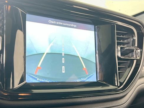 Used 2022 Dodge Durango GT image 13